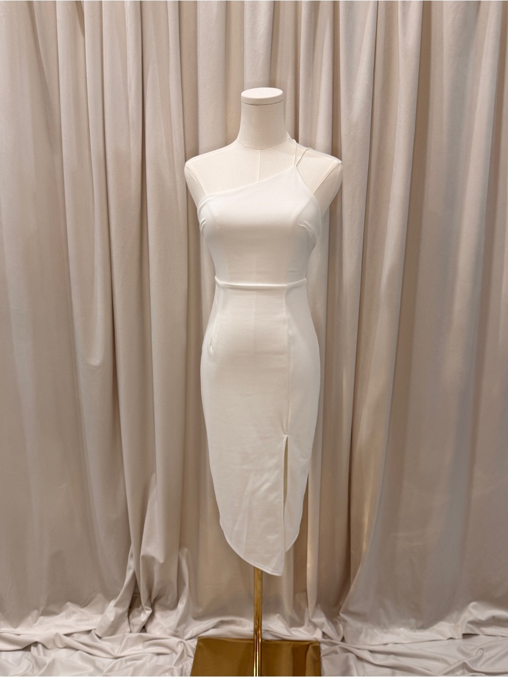 NWT Olia White One Shoulder Bodycon Asymmetrical Dress Size XS